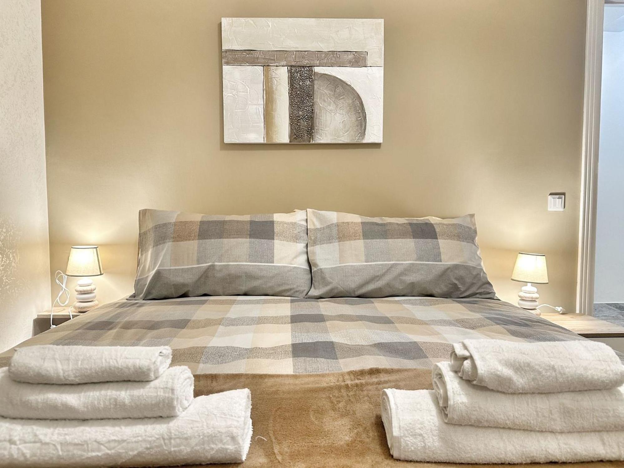 Maison Grimaldi Roma Buitenkant foto